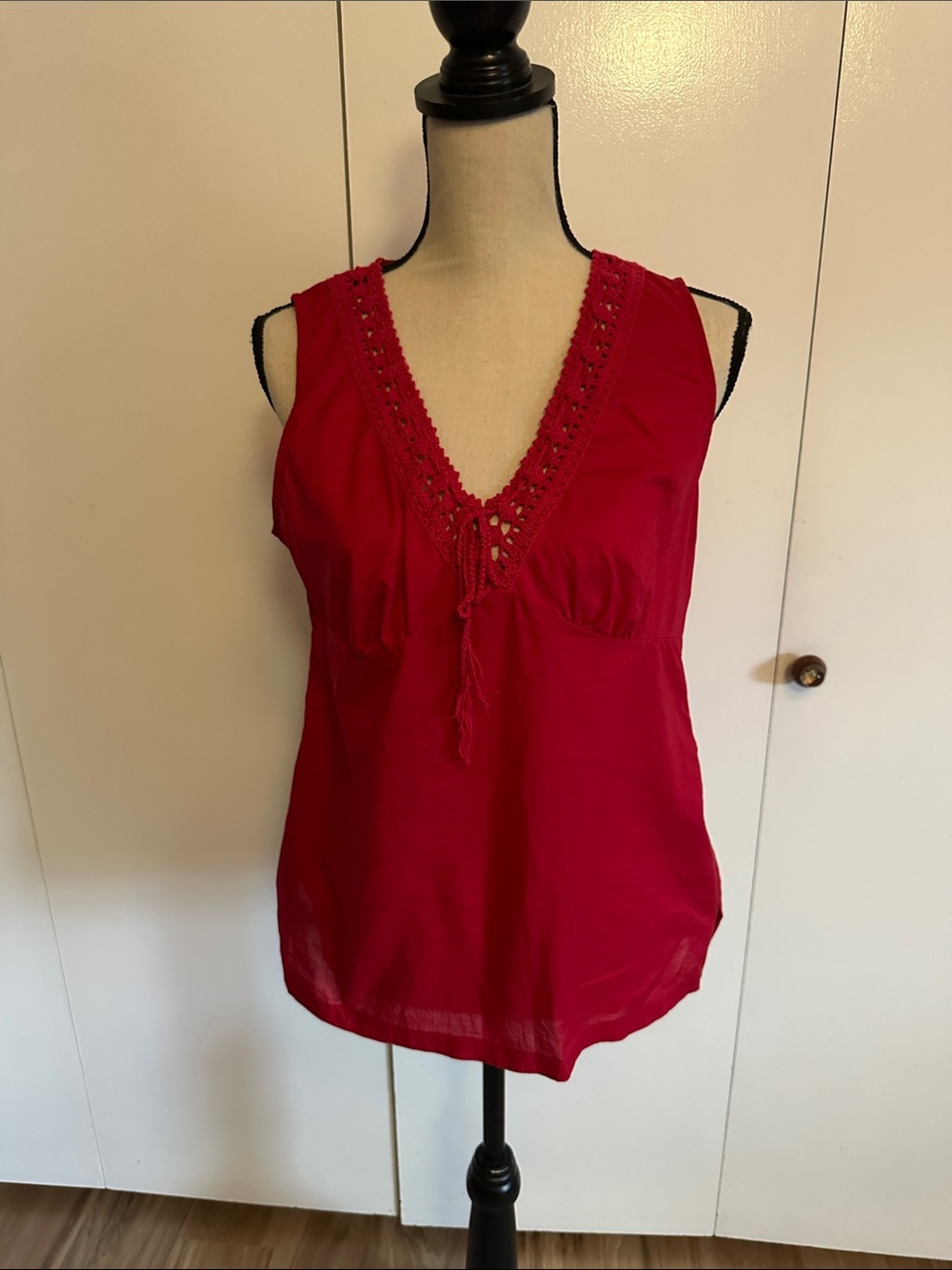 Axcess Red Crocheted V-Neck Camisole